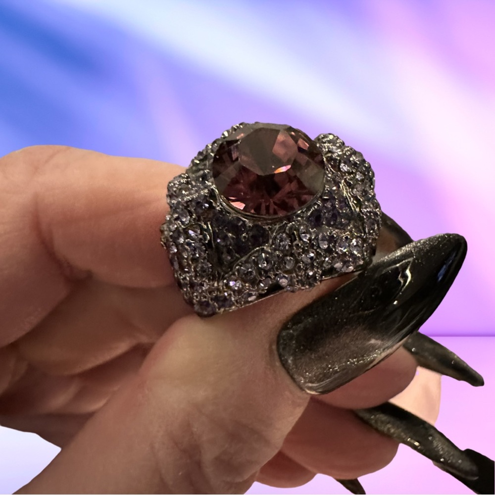 Purple Swarovski Dazzling Sparkling Cocktail Ring - Picture 3 of 6